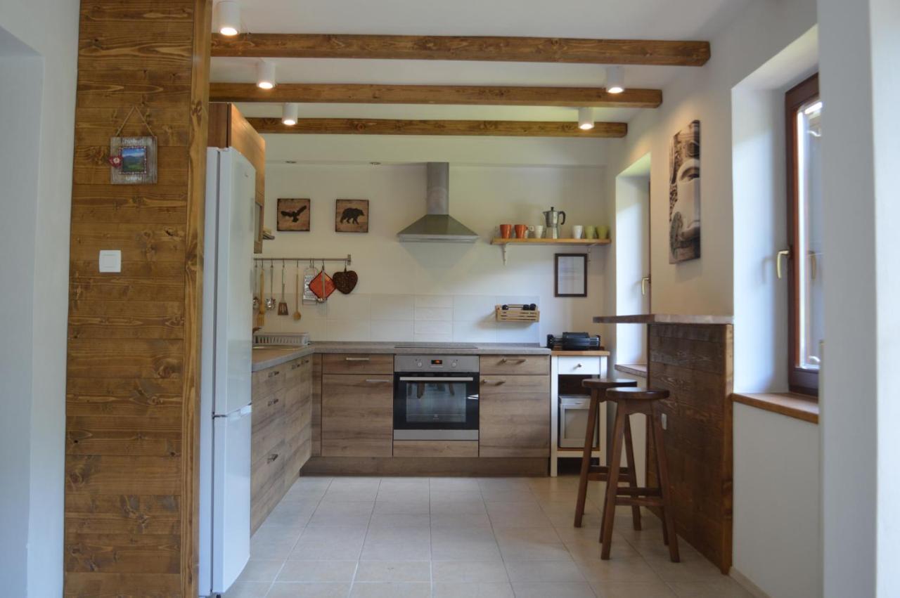 Holiday Home Jelovcerjeva Idrija pri Baci ภายนอก รูปภาพ