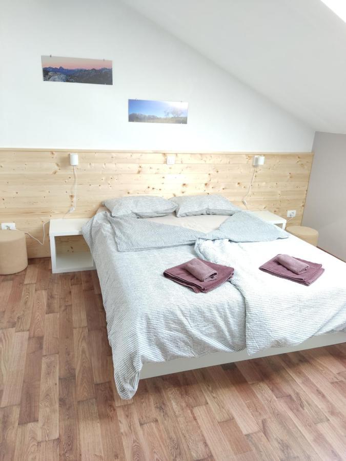 Holiday Home Jelovcerjeva Idrija pri Baci ภายนอก รูปภาพ