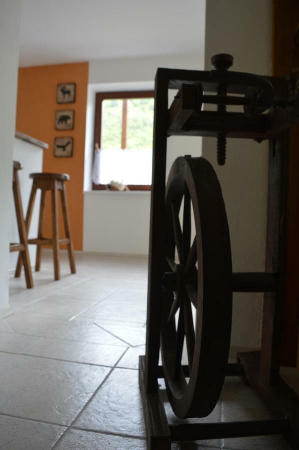 Holiday Home Jelovcerjeva Idrija pri Baci ภายนอก รูปภาพ